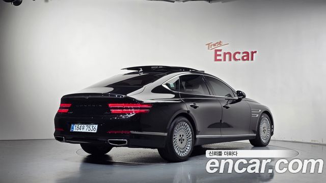 Genesis G80 2022 — photo 2