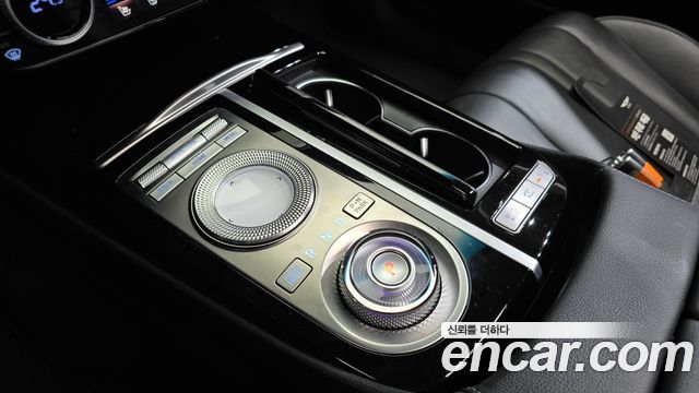 Genesis G80 2022 — photo 12