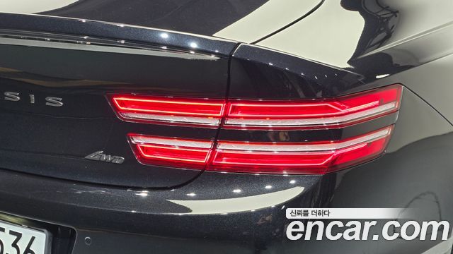 Genesis G80 2022 — photo 9