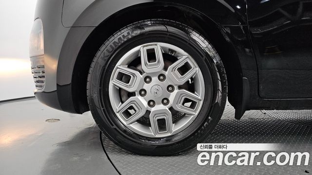 Hyundai Staria 2022 — photo 5