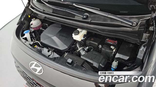 Hyundai Staria 2022 — photo 6