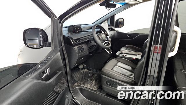 Hyundai Staria 2022 — photo 10