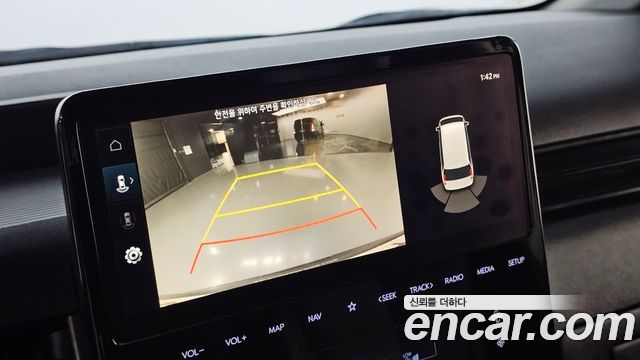 Hyundai Staria 2022 — photo 15