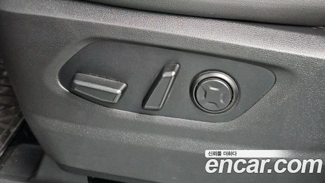 Hyundai Staria 2022 — photo 19