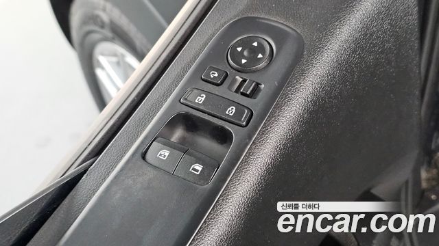 Hyundai Staria 2022 — photo 20