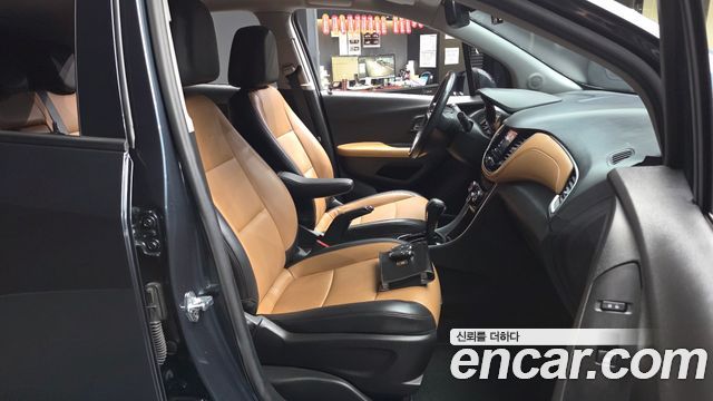 Chevrolet Korea Trax 2021 — photo 17