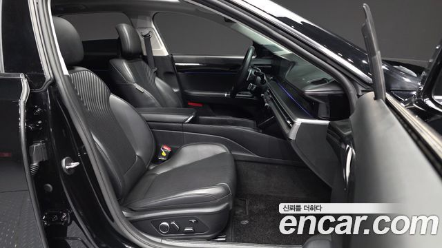 Hyundai Grandeur 2023 — photo 17