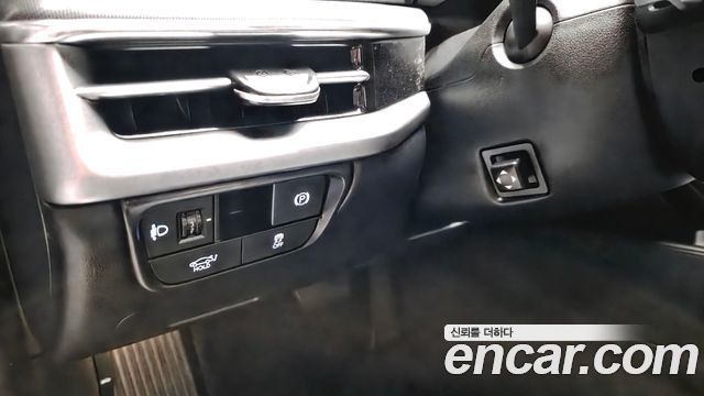 Hyundai Grandeur 2023 — photo 32