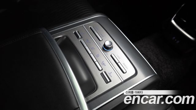 Hyundai Grandeur 2023 — photo 37