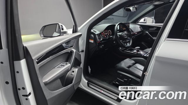 Audi Q5 2021 — photo 13