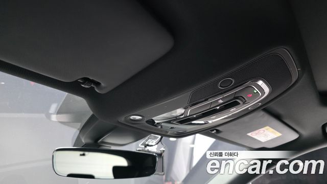 Audi Q5 2021 — photo 25