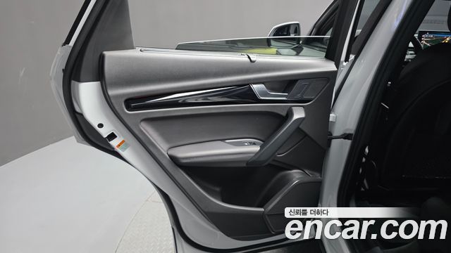 Audi Q5 2021 — photo 15