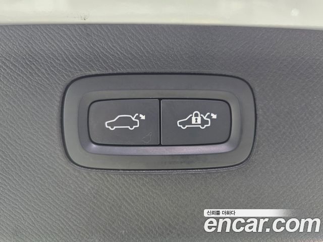 Volvo XC90 2024 — photo 19