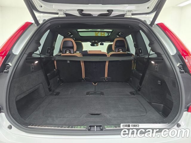Volvo XC90 2024 — photo 20