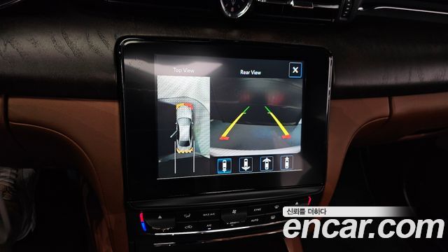 Maserati Quattroporte 2017 — photo 15