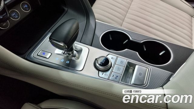 Genesis G70 2021 — photo 9