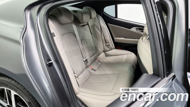Genesis G70 2021 — photo 12