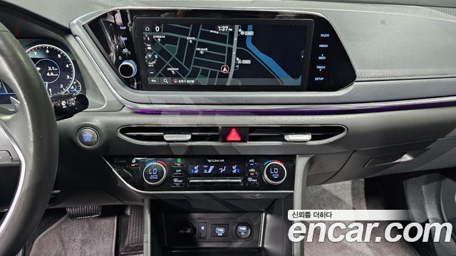 Hyundai Sonata 2020 — photo 15