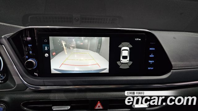 Hyundai Sonata 2020 — photo 16