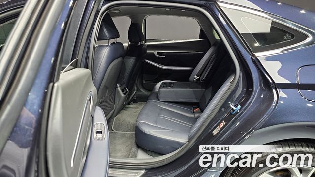 Hyundai Sonata 2020 — photo 19