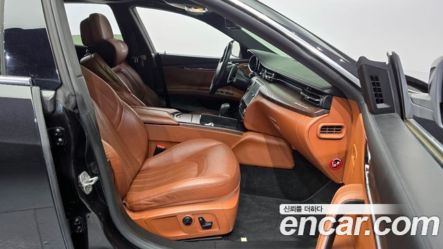 Maserati Quattroporte 2014 — photo 10