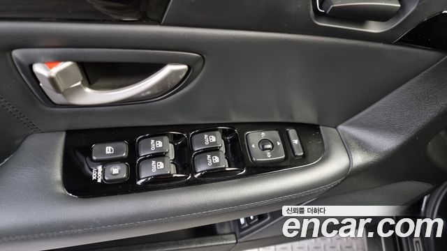 Kia OPIRUS 2011 — photo 19
