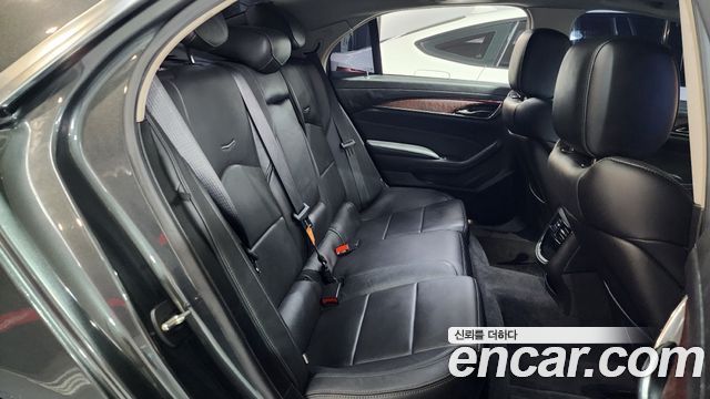 Cadillac CTS 2016 — photo 12