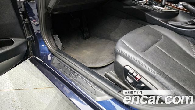 BMW 3-Series 2015 — photo 14