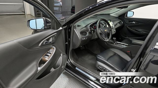 Chevrolet Korea Malibu 2018 — photo 11