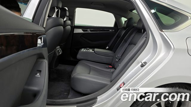 Hyundai Genesis 2015 — photo 12