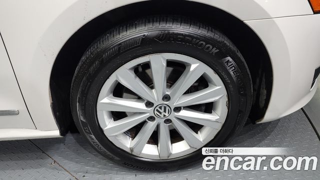 Volkswagen Passat 2015 — photo 5