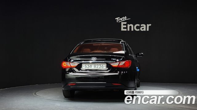 Hyundai Sonata 2010 — photo 4
