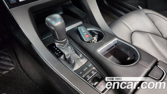 Toyota Avalon 2021 — photo 9