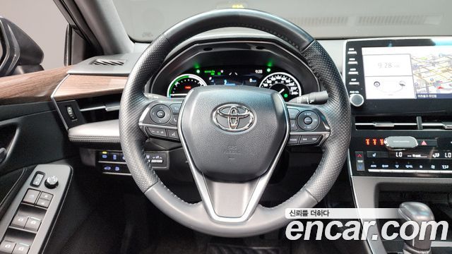 Toyota Avalon 2021 — photo 13
