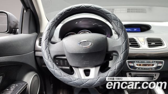 Renault Korea SM3 2014 — photo 13