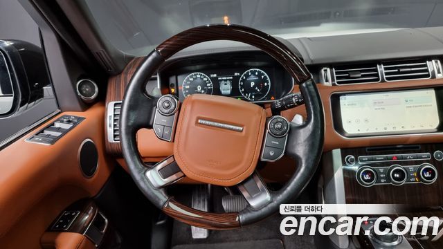 Land Rover Range Rover 2017 — photo 13
