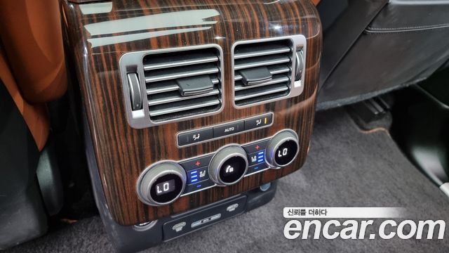 Land Rover Range Rover 2017 — photo 18