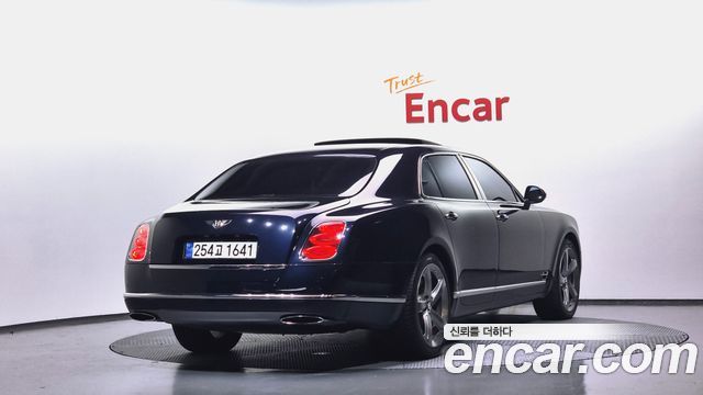 Bentley Mulsanne 2016 — photo 2