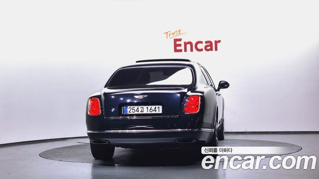 Bentley Mulsanne 2016 — photo 4