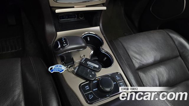 Jeep Cherokee 2015 — photo 9
