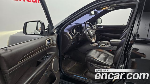 Jeep Cherokee 2015 — photo 10
