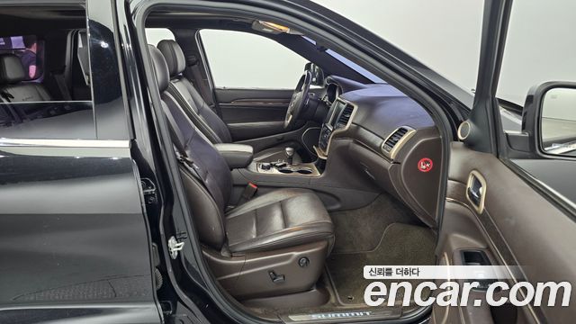 Jeep Cherokee 2015 — photo 11