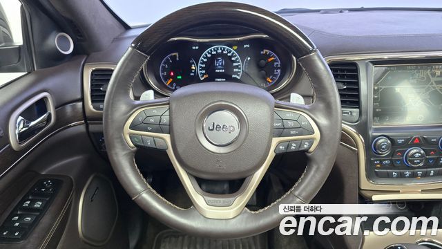 Jeep Cherokee 2015 — photo 13