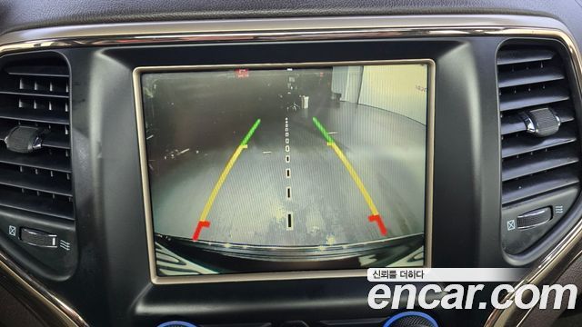 Jeep Cherokee 2015 — photo 15