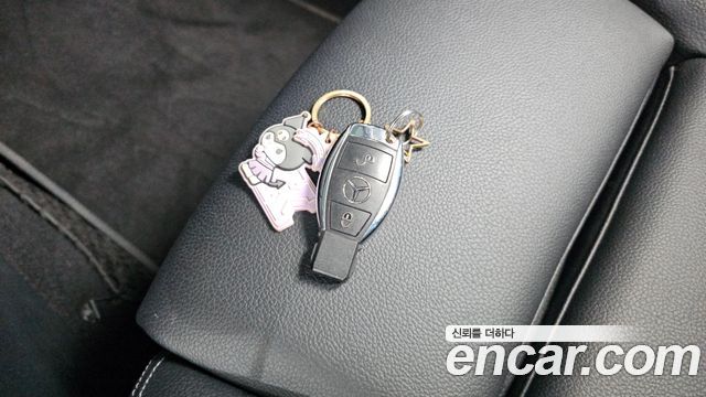 Mercedes-Benz B-Class 2018 — photo 19
