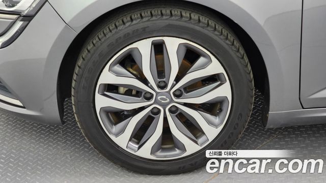 Renault Korea SM6 2017 — photo 5