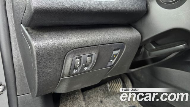 Renault Korea SM6 2017 — photo 18