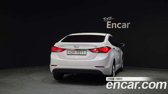Hyundai AVANTE 2014 — photo 4