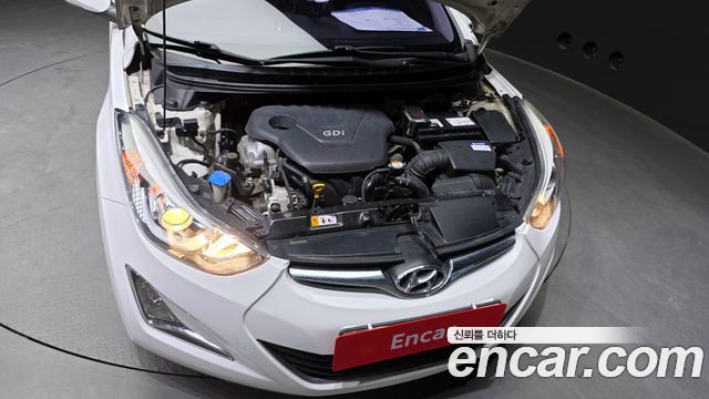 Hyundai AVANTE 2014 — photo 6