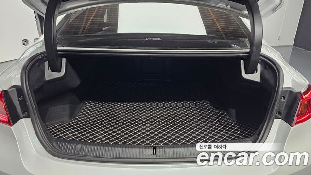 Renault Korea SM6 2017 — photo 20